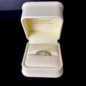 “he went to jared” diamond heart ring 💍